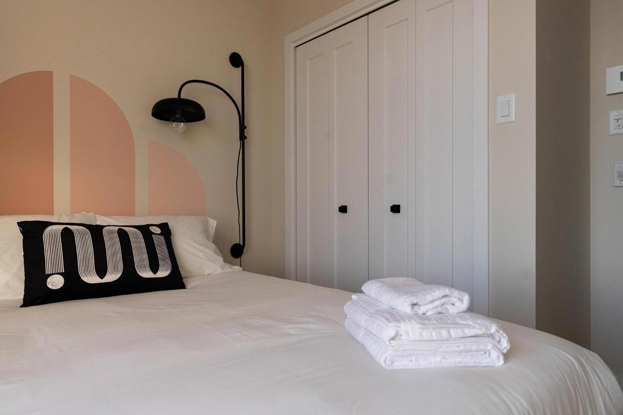 Maison Place Royale By Luxury In Transit Montreal Luaran gambar